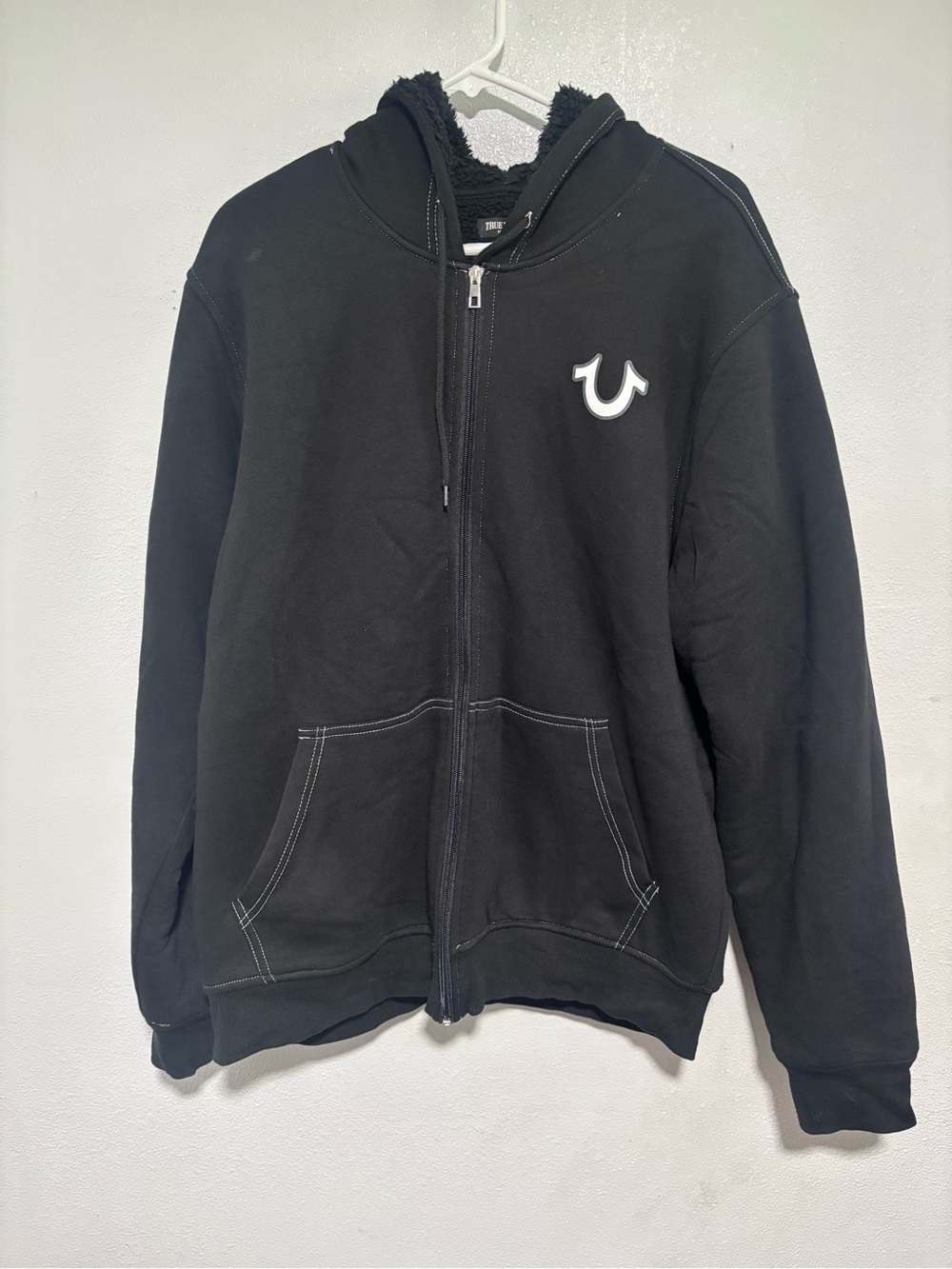 Black and white true religion Shepherd lined zip up hoodie 
Size Large